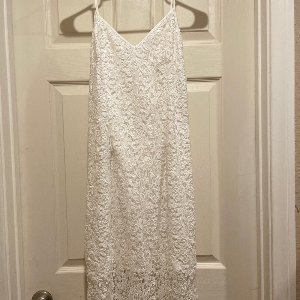 Elegant White Lace Dress White House Black Market